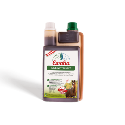 Ewalia Immunvitalsaft, 1l beim ausgießen